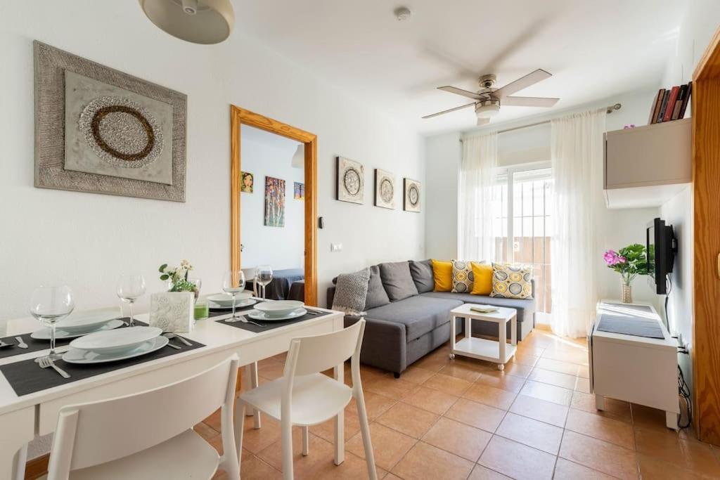 Apartamento Centro Rota. 2 Minutos De La Playa.. ภายนอก รูปภาพ