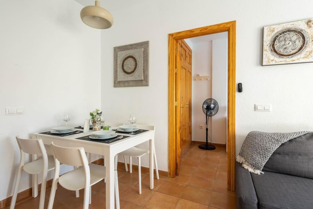 Apartamento Centro Rota. 2 Minutos De La Playa.. ภายนอก รูปภาพ